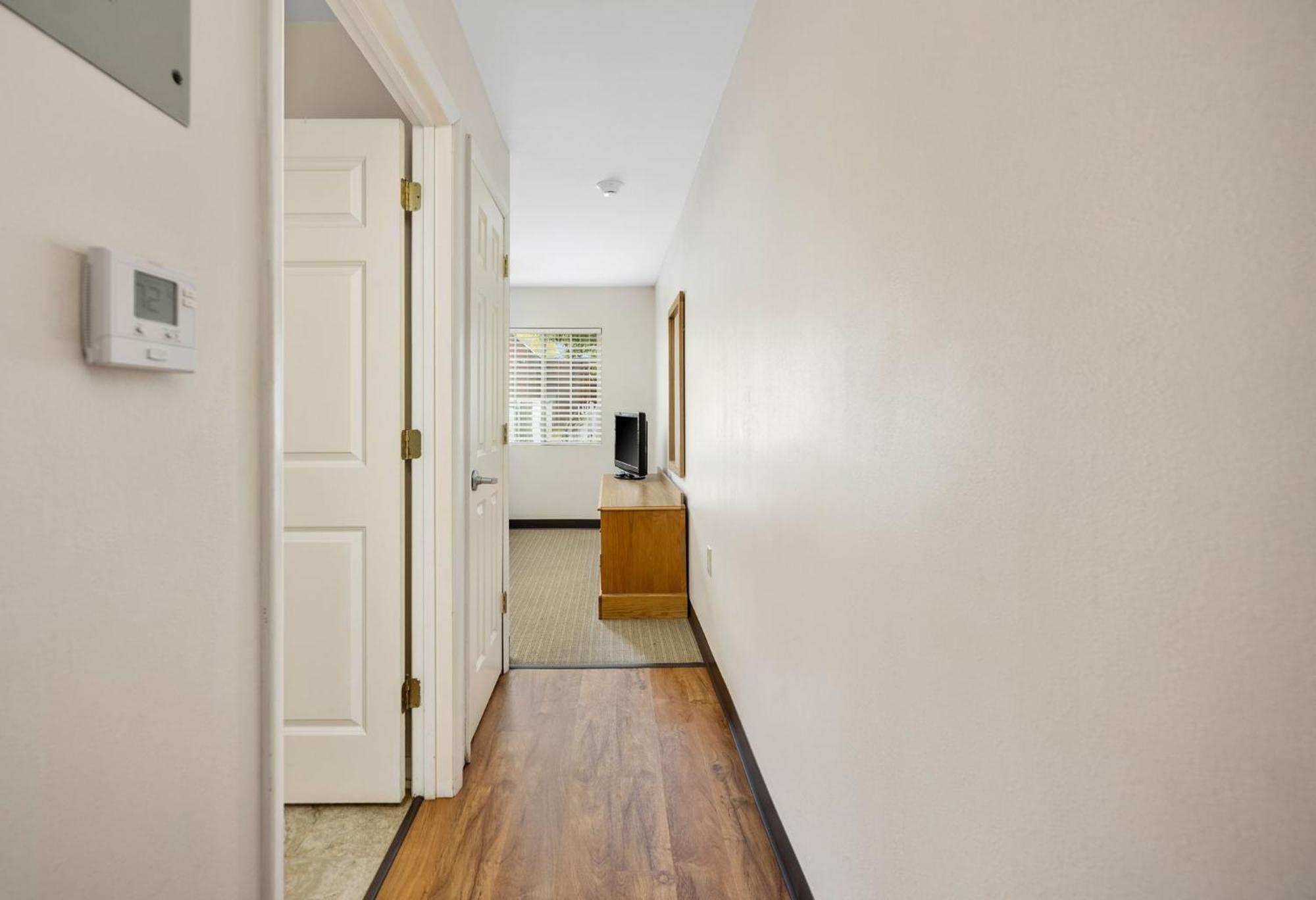 Affordable Suites Conover / Hickory Exterior foto